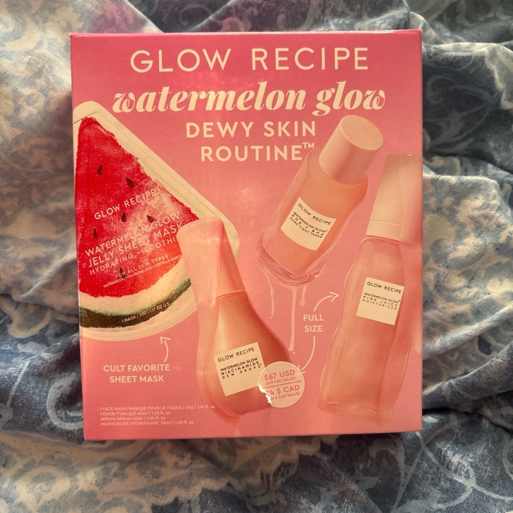 Glow Recipe Watermelon Glow Dewy Skin Routine - Pink